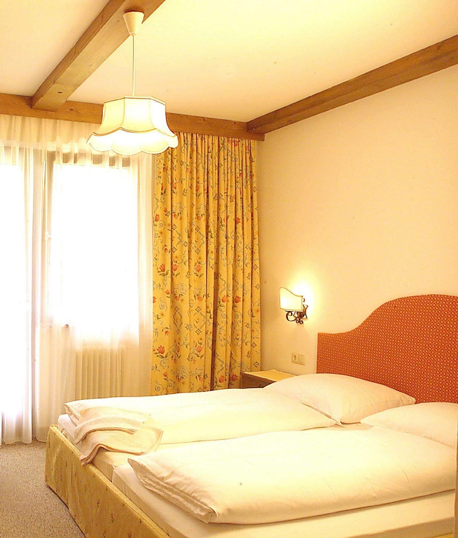 Hotel Garni Wieshof Rauris Esterno foto